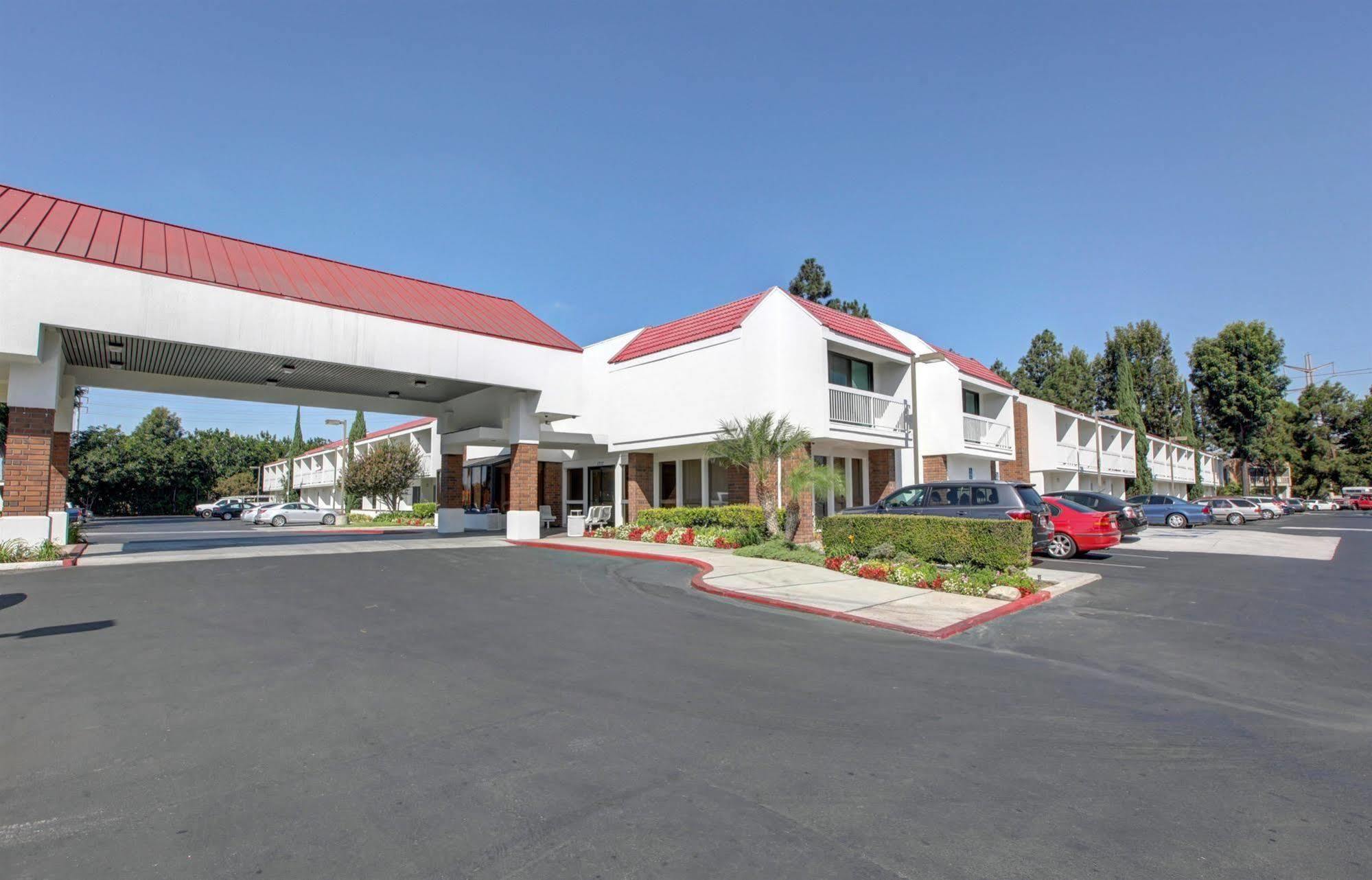 Motel 6-Santa Ana, Ca - Irvine - Orange County Airport Exterior foto